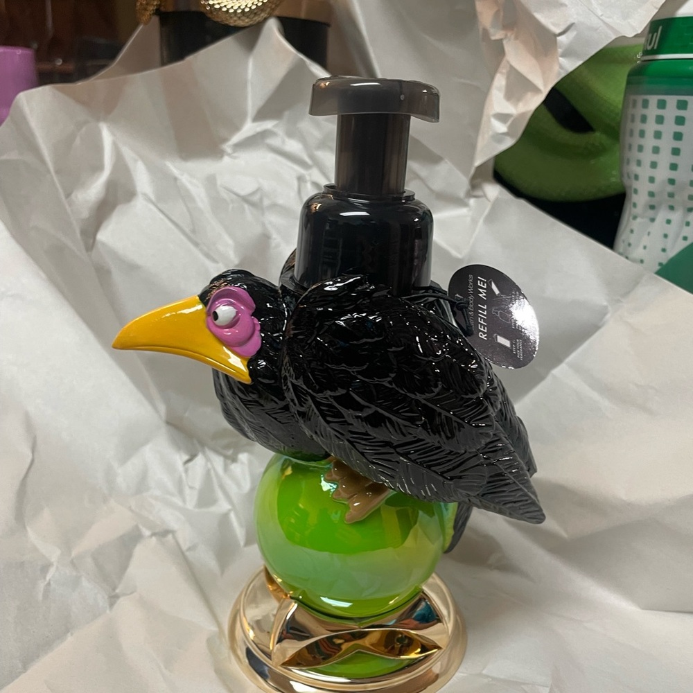 Bath & Body Works Maleficent Raven Gentle & Clean Foaming Hand Soap Dispenser - Picture 2 of 7